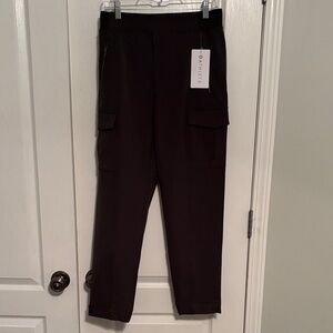 Athleta Dark Forest Green Endless Cargo Pant size 6